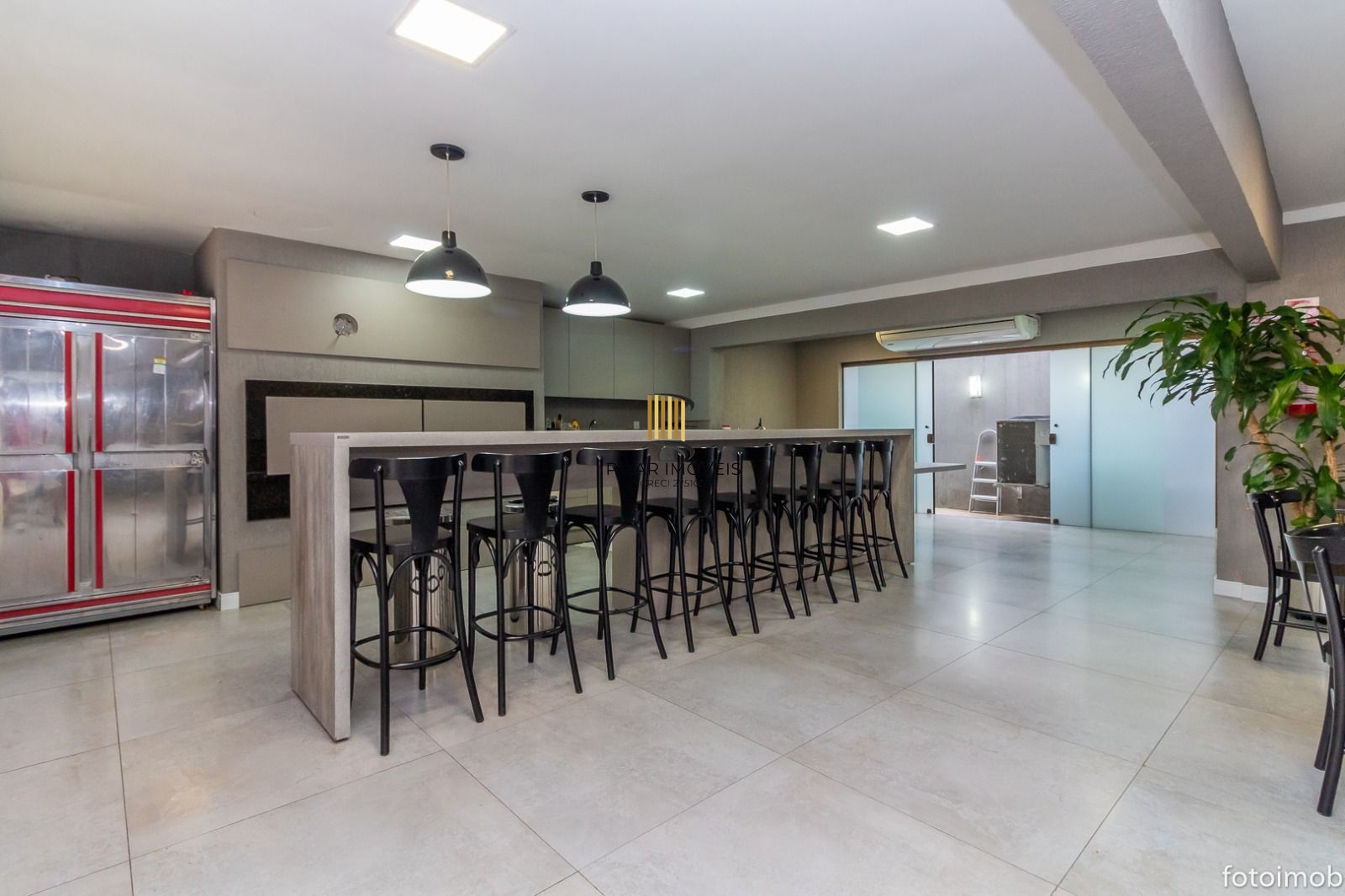 Apartamento 3 dormitórios no bairro Menino Deus