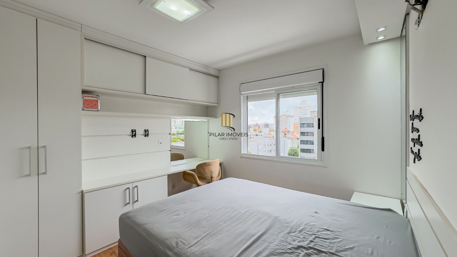 Apartamento 2 dormitórios no bairro Santana
