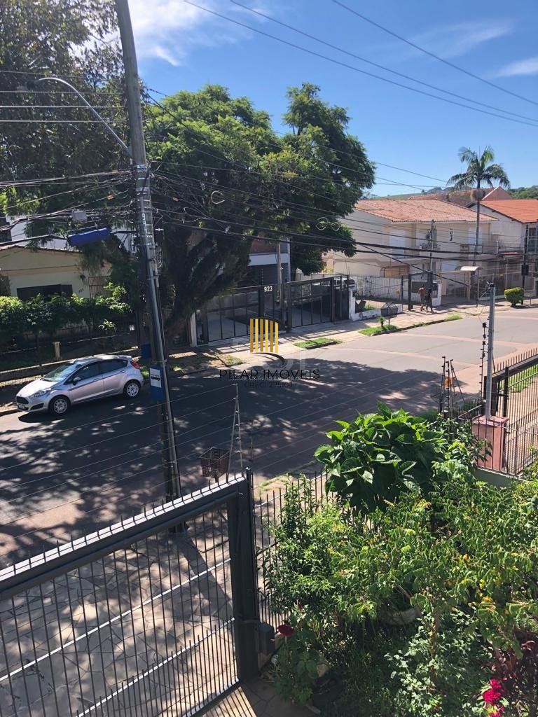Casa para Venda - 225.91m², 4 dormitórios, sendo 2 suites, 1 vaga - Nonoai