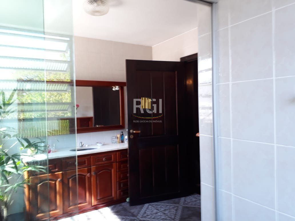 Casa para Venda - 200m², 3 dormitórios, sendo 1 suites, 1 vaga - Santana