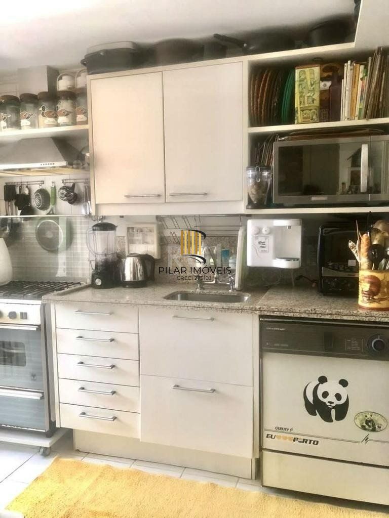 APARTAMENTO NO BAIRRO AUXILIADORA COM 3 DORMITÓRIOS SENDO 1 SUÍTE