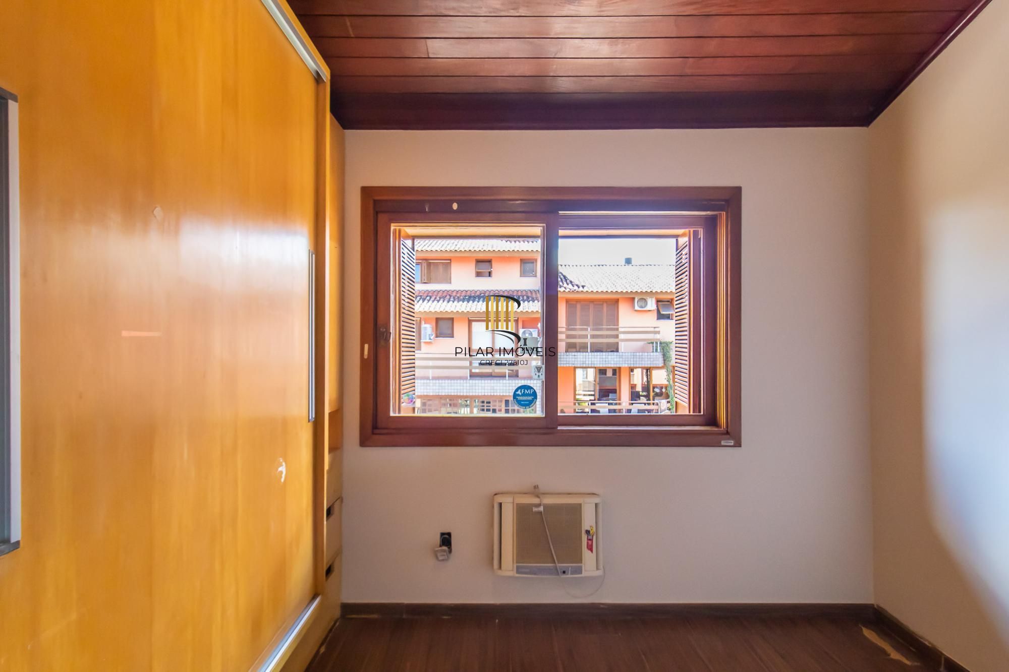 Casa de Condomínio 3 dormitórios no bairro Menino Deus