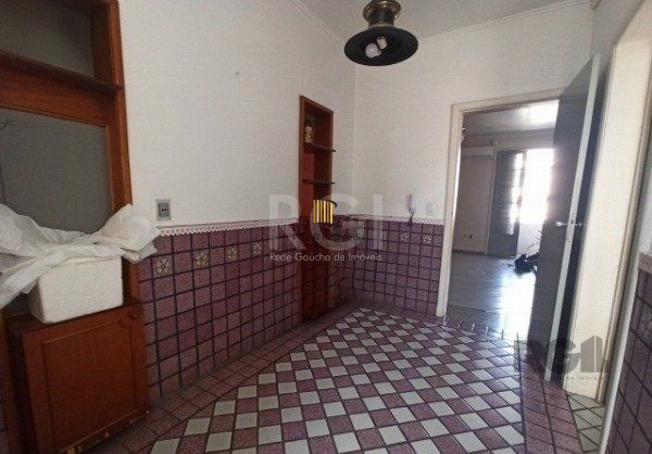 apartamento com três quartos no bairro Farroupilha