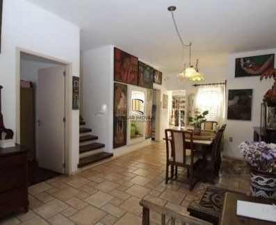 Casa para Venda - 336m², 4 dormitórios, sendo 1 suites, 2 vagas - Azenha