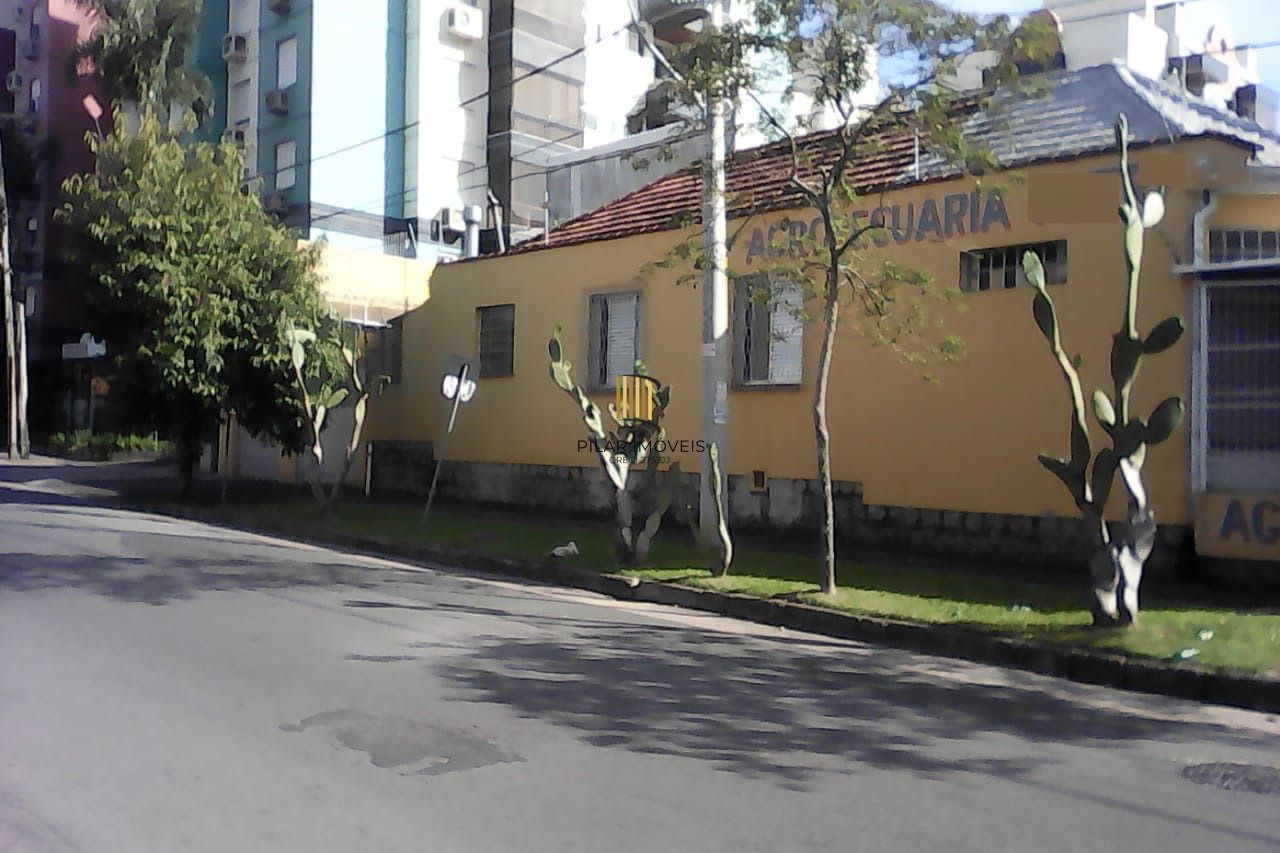 Casa para Venda - 300m², 3 dormitórios, 2 vagas - Partenon - Pilar Imóveis