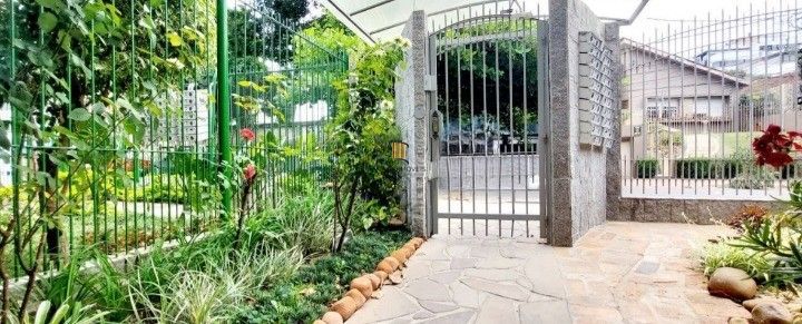 Apartamento Kitnet a venda com pátio no Bairro Santana