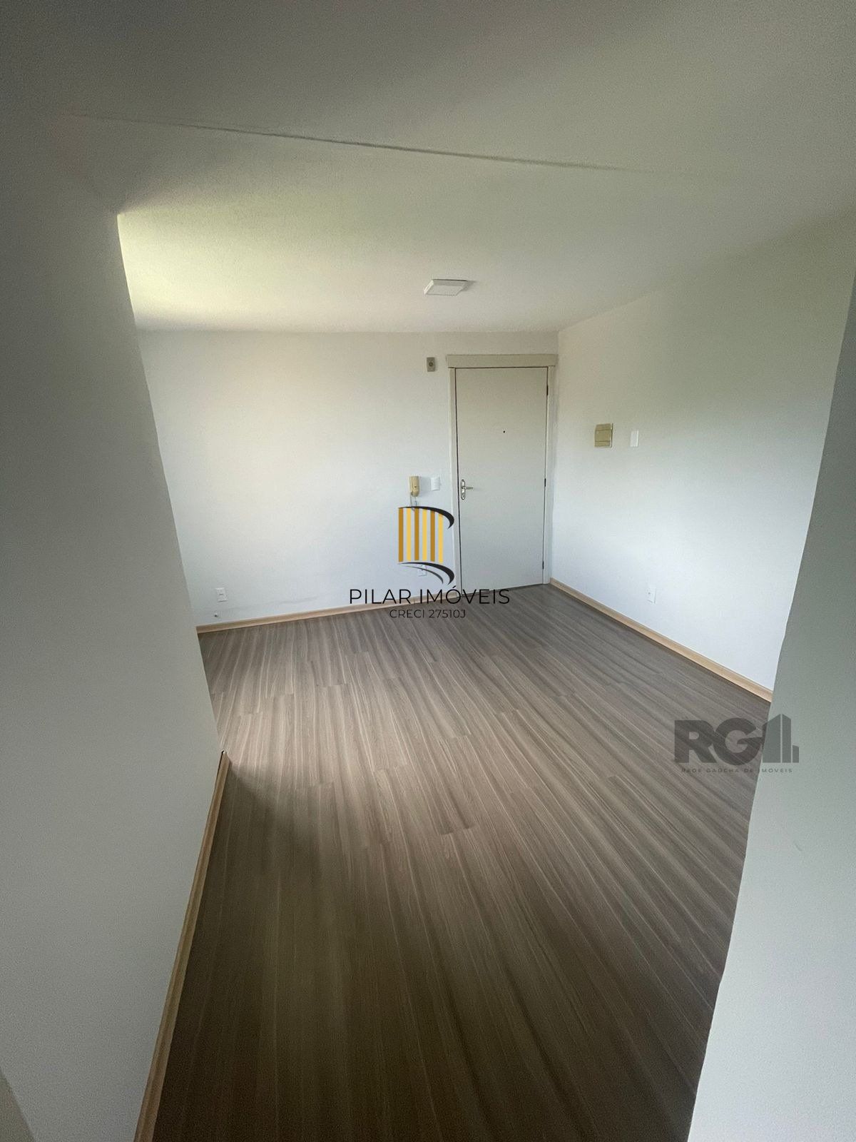 Apartamento 2 dormitórios no bairro Lomba do Pinheiro