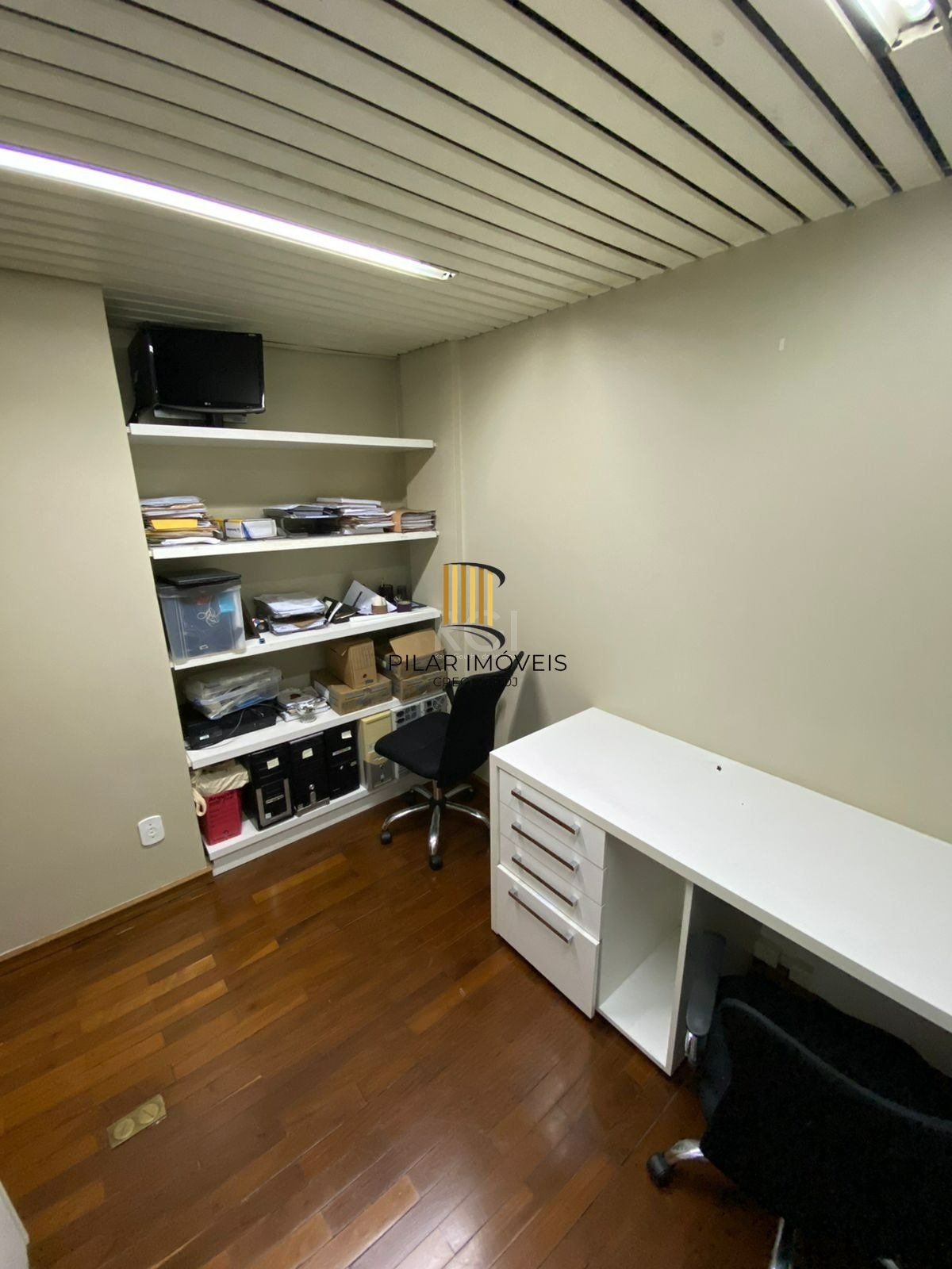 SALA COMERCIAL NO CENTRO HISTÓRICO