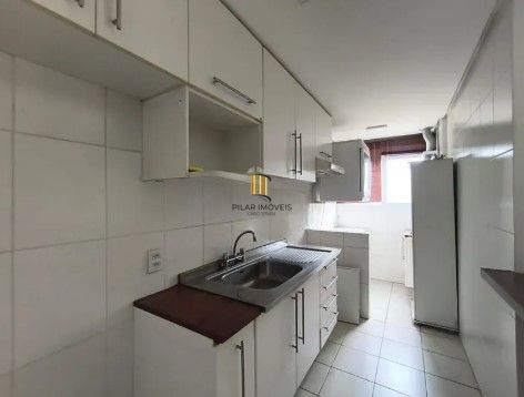 Apartamento de 2 dormitórios mobiliado no Bairro Santo Antonio