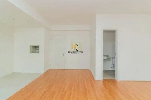 Loft 1 dormitório no bairro Tristeza