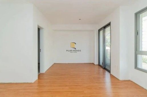 Loft 1 dormitório no bairro Tristeza