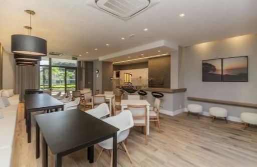 Loft 1 dormitório no bairro Tristeza