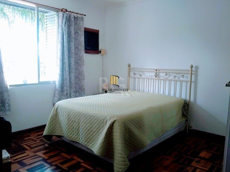 Apartamento para Venda - 88.61m², 4 dormitórios, 1 vaga - Menino Deus