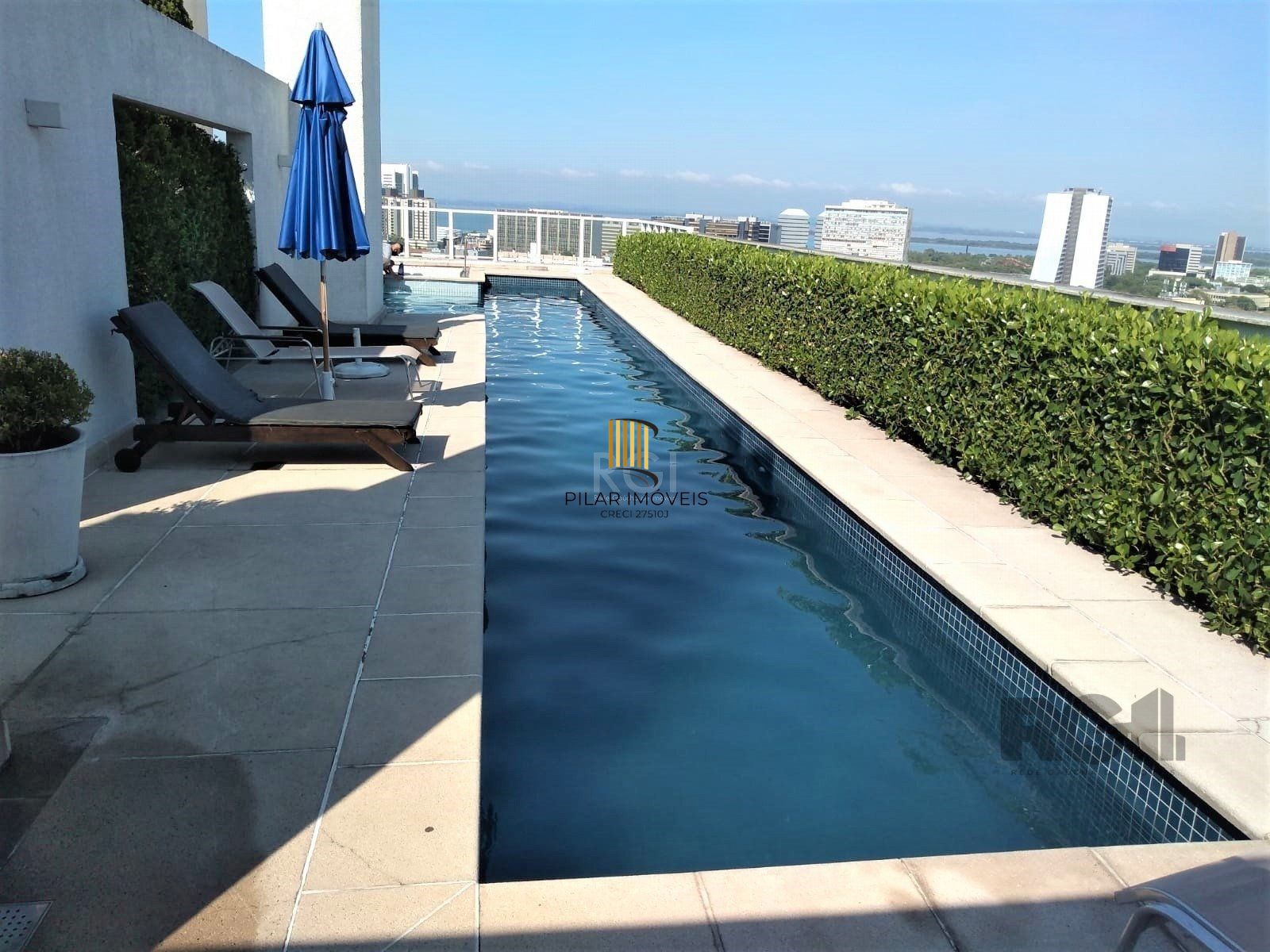 Apartamento para Venda - 67.28m², 2 dormitórios, sendo 1 suites, 1 vaga - Cidade Baixa