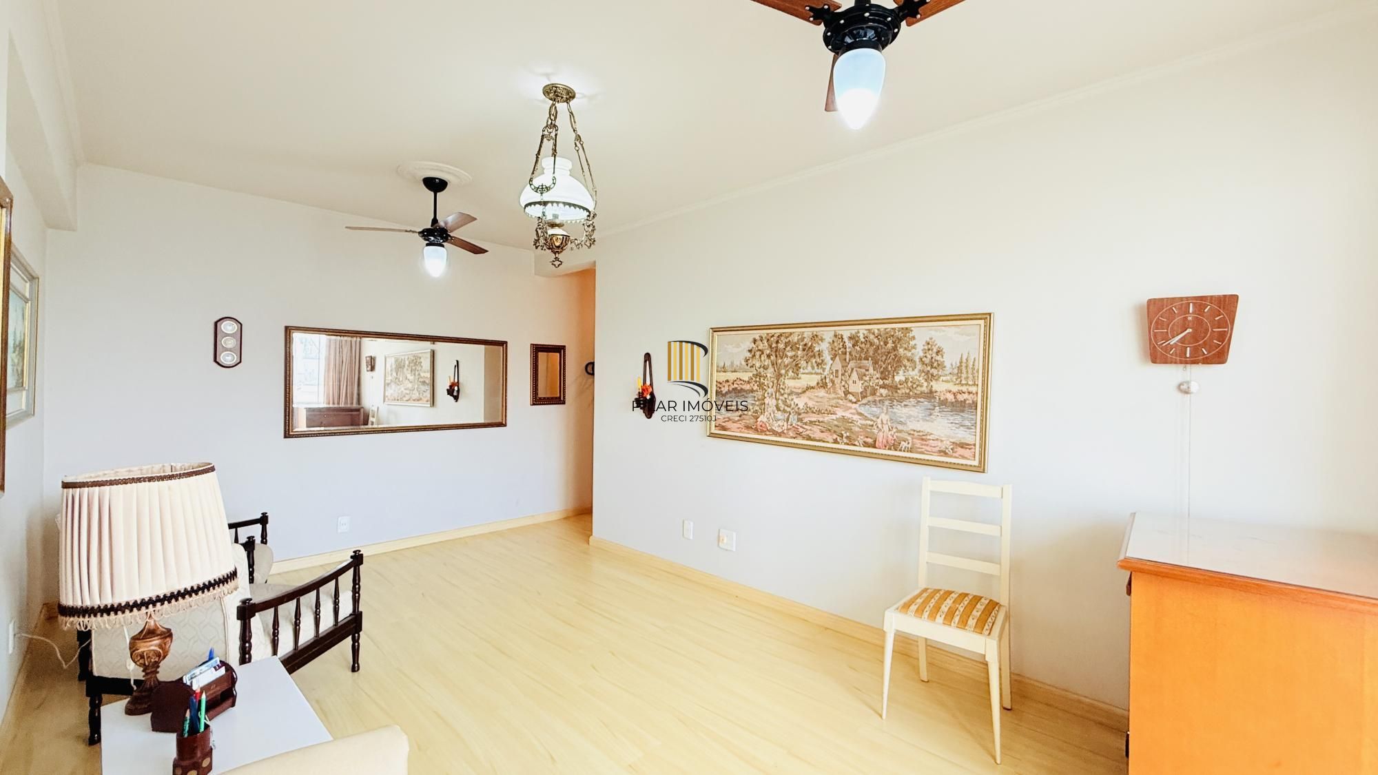 Apartamento 2 dormitórios no bairro Moinhos de Vento