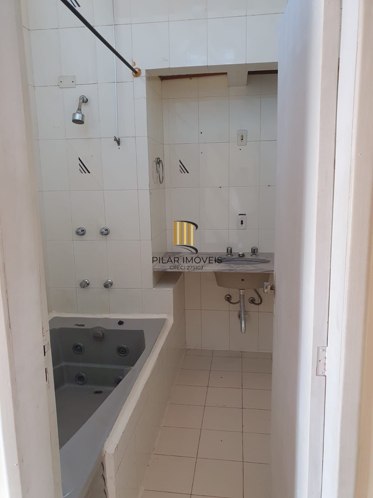 Apartamento 3 dormitórios no bairro Santana
