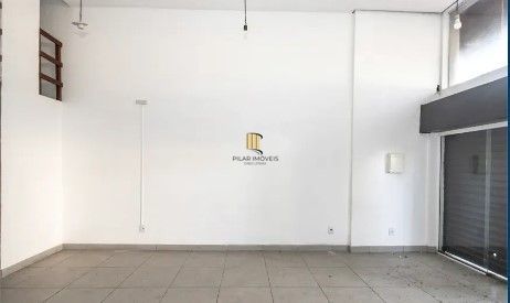 Loja com 68,02m² no bairro Santana