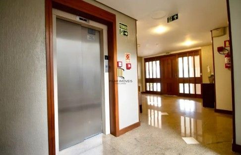 Apartamento 3 dormitórios no bairro Menino Deus