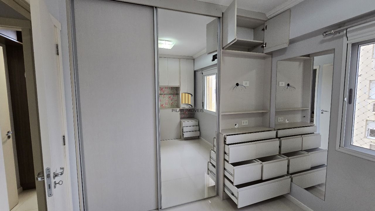 Apartamento 3 dormitórios no bairro Partenon