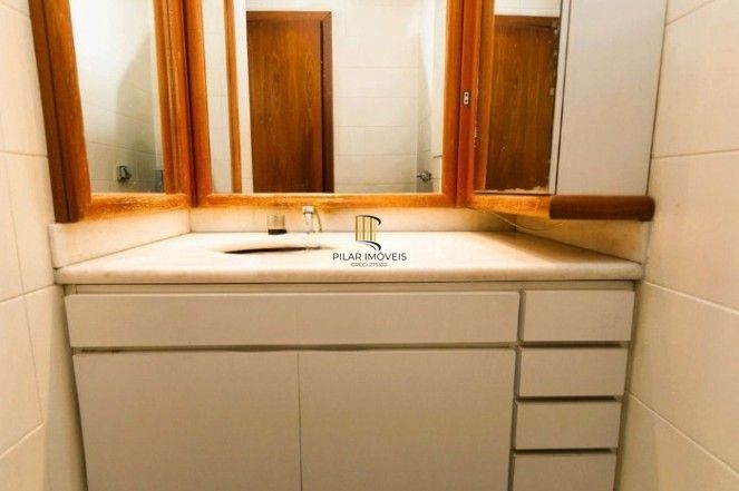 Apartamento 2 dormitórios no bairro Jardim Lindóia