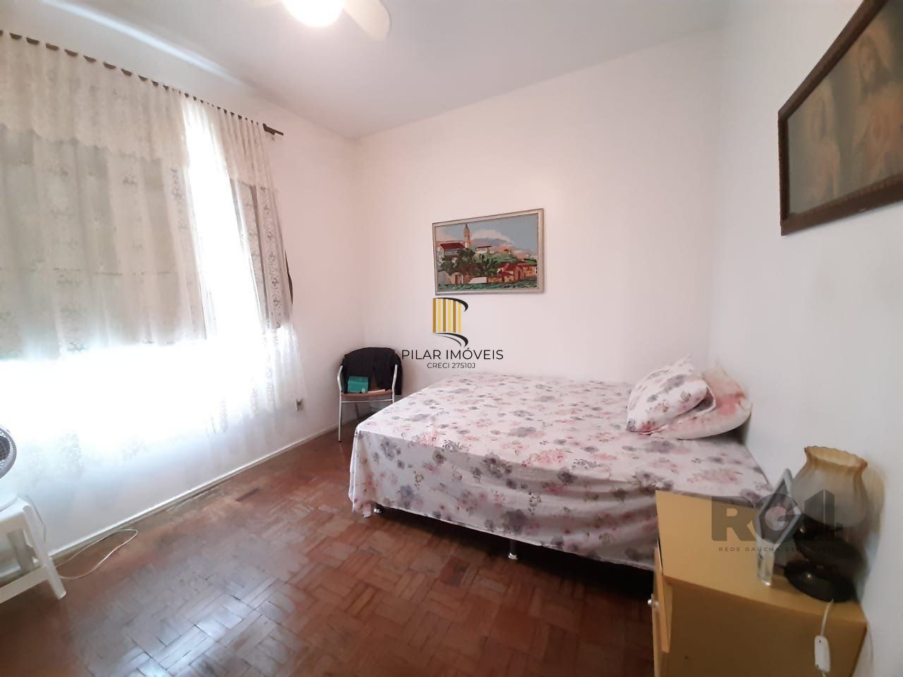 Casa 4 dormitórios no bairro Santana