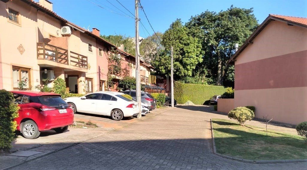 Casa Condominio para Venda - 144.97m², 3 dormitórios, sendo 1 suites, 2 vagas - Cavalhada