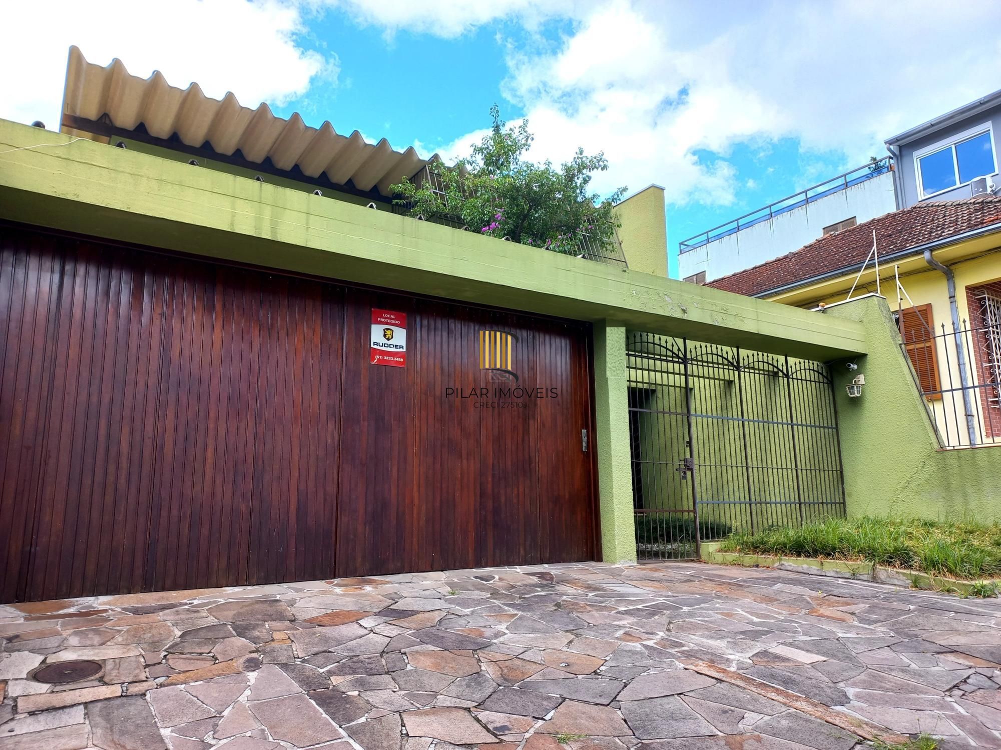 Casa para Venda - 300m², 4 dormitórios, sendo 1 suites, 2 vagas - Santana - Pilar Imóveis