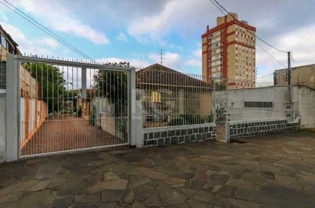 Casa para Venda - 160m², 3 dormitórios, 3 vagas - Partenon