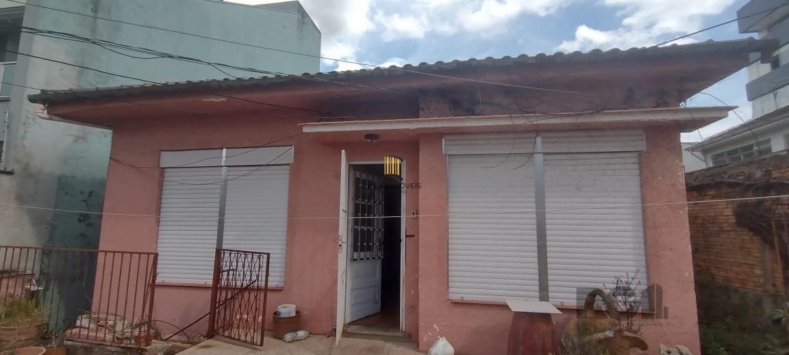 Casa para Venda - 280m², 4 dormitórios, 1 vaga - Santana