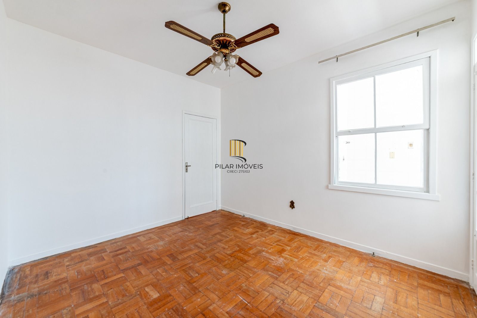 Apartamento 2 dormitórios no bairro Menino Deus