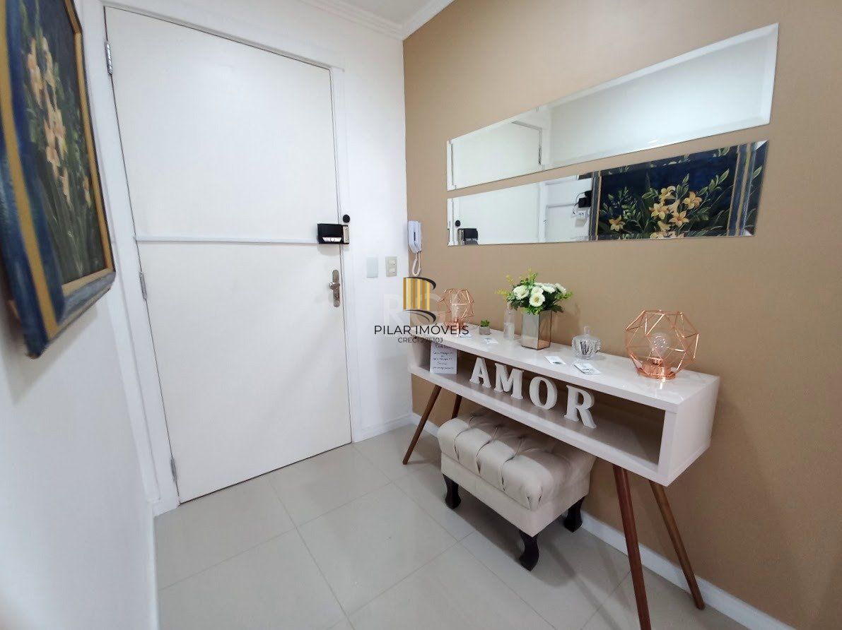 Conjunto/Sala para Venda - 38m², 0 dormitórios, 1 vaga - Partenon