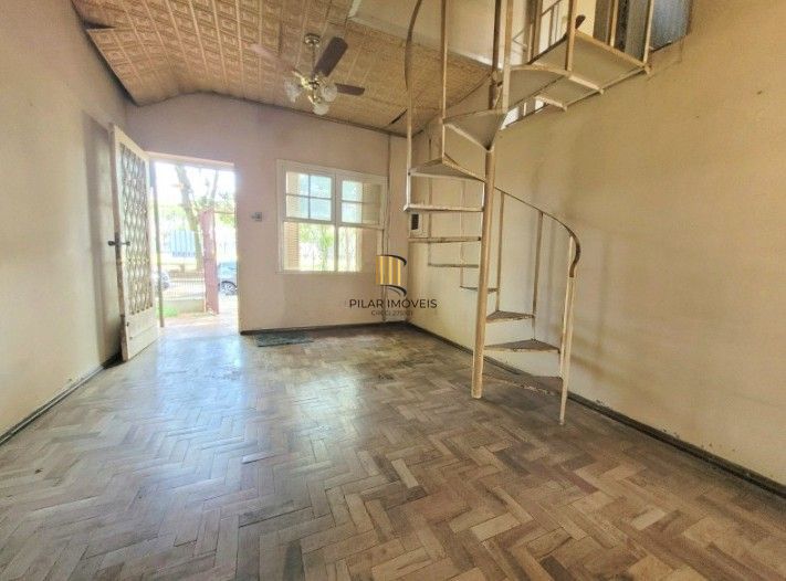 Casa 3 dormitórios no bairro Petrópolis