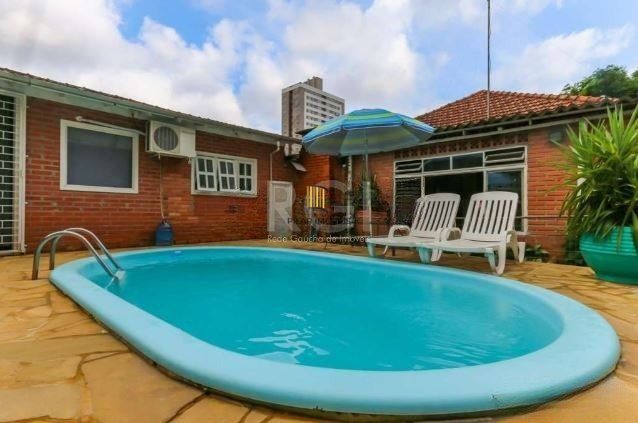 Casa para Venda - 160m², 3 dormitórios, 3 vagas - Partenon