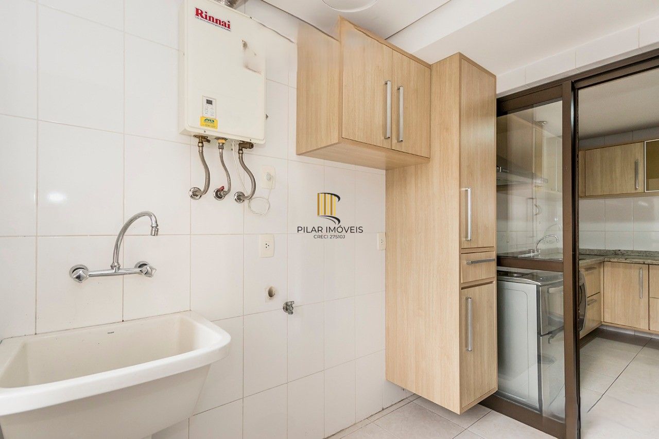 Apartamento 3 dormitórios no bairro Mont Serrat