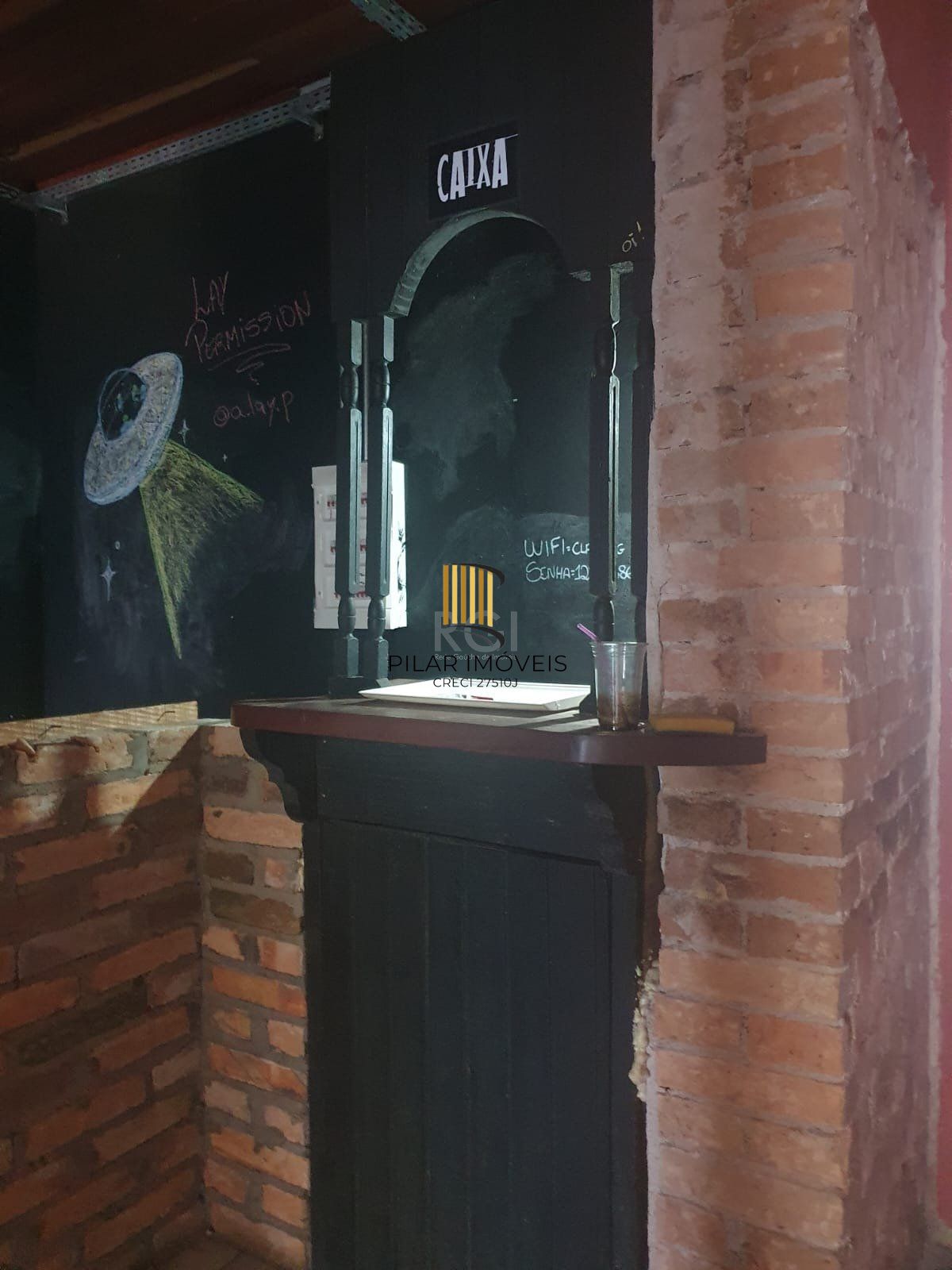 Casa para Venda - 242m², 3 dormitórios, 1 vaga - Cidade Baixa