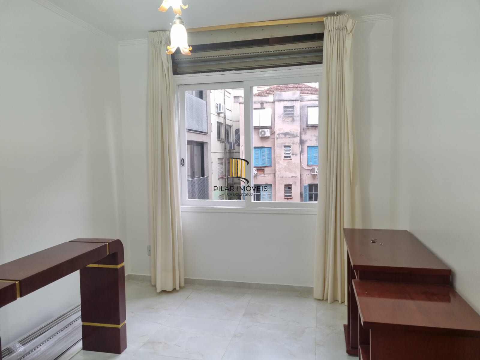 Apartamento para Venda - 99.05m², 3 dormitórios, sendo 1 suites, 1 vaga - Centro Histórico