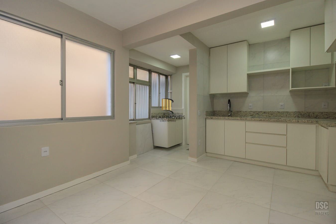 Apartamento 2 dormitórios no bairro Centro Histórico