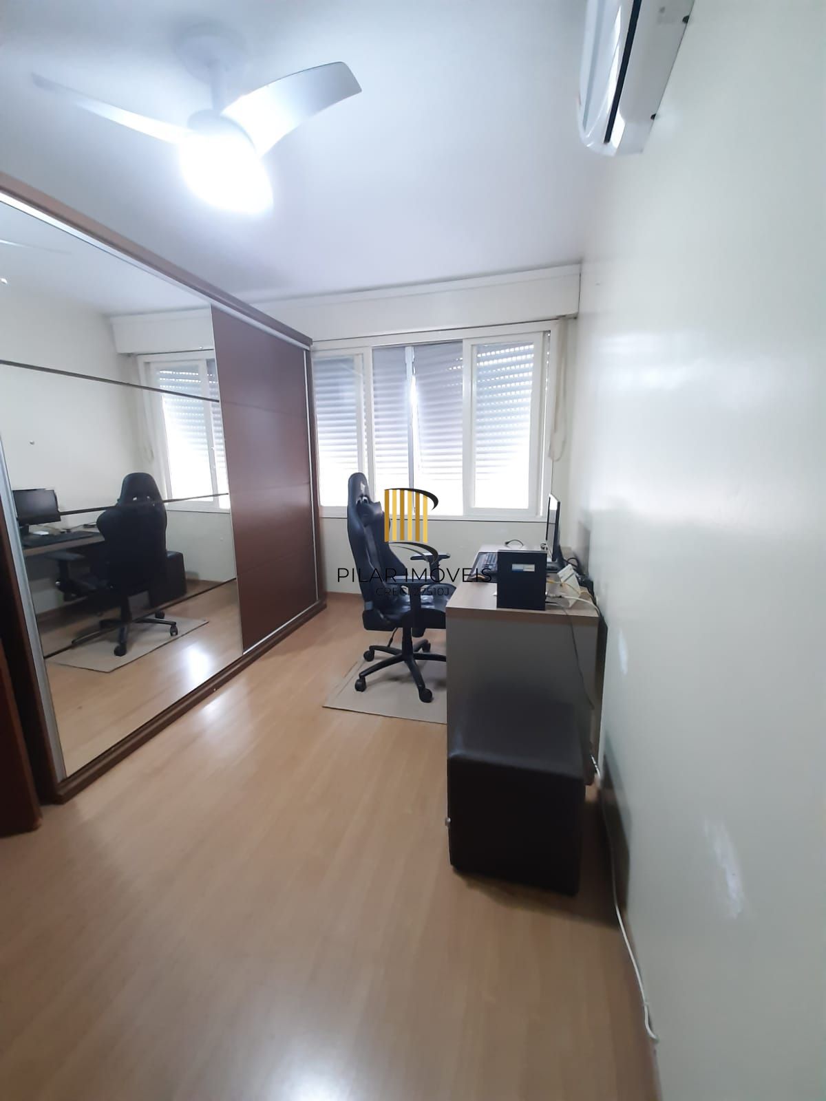 Casa 4 dormitórios no bairro Nonoai