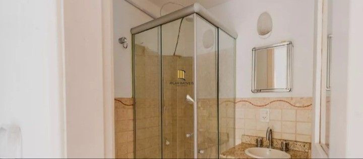 Apartamento térreo com 3 dormitórios no bairro Azenha!