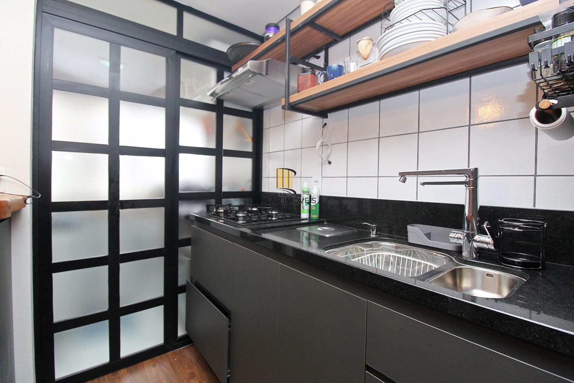 Apartamento para Venda - 47.91m², 1 dormitório, 1 vaga - Petrópolis