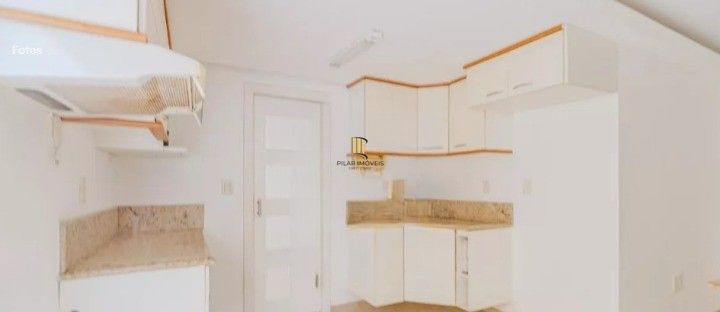 Apartamento térreo com 3 dormitórios no bairro Azenha!