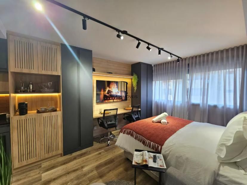 Loft 1 dormitório no bairro Mont Serrat