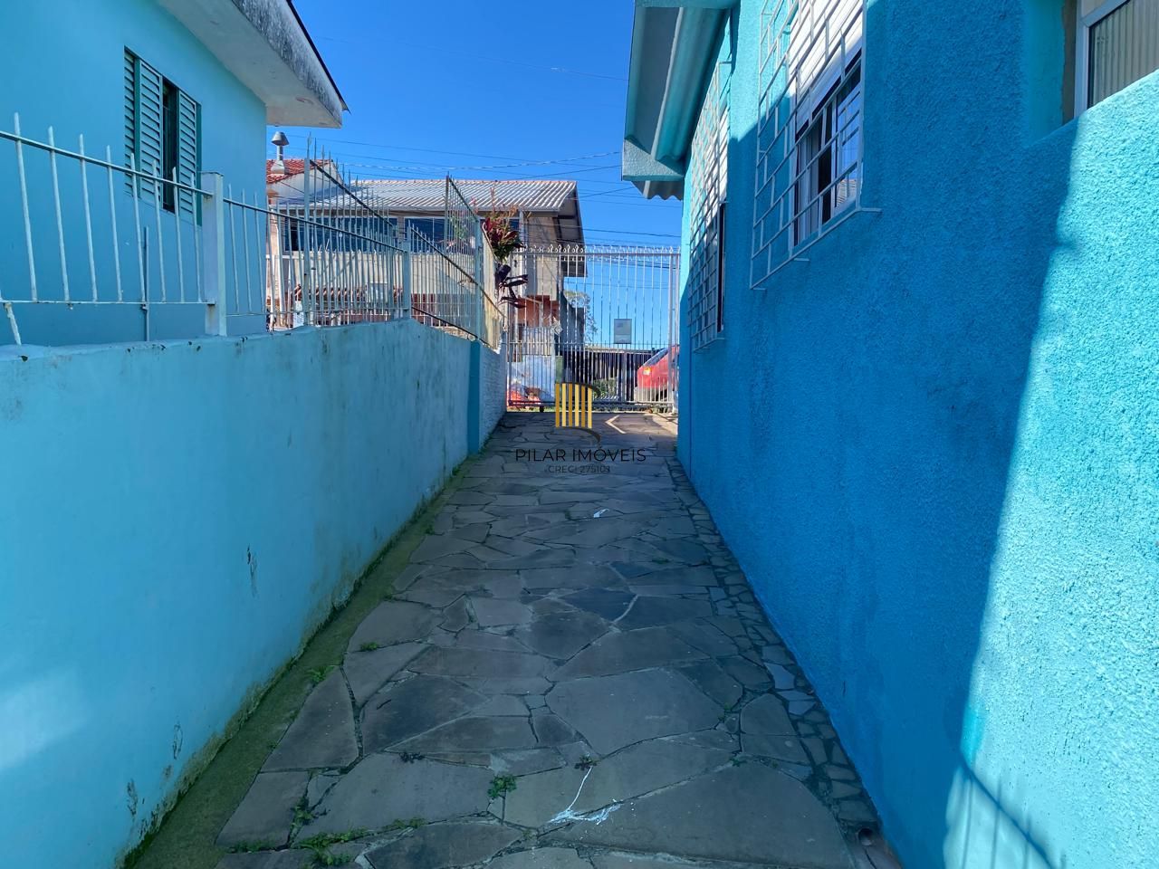 Casa de 2 dormitórios no bairro Santa Tereza