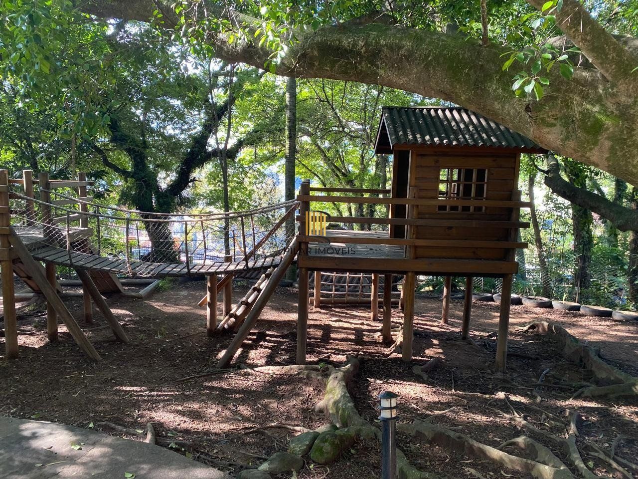 Apartamento de 3 dormitóios no bairro Teresopolis