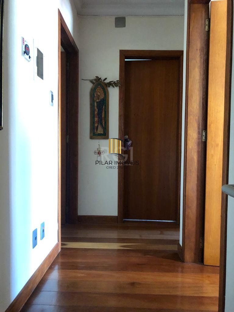 Casa para Venda - 225.91m², 4 dormitórios, sendo 2 suites, 1 vaga - Nonoai