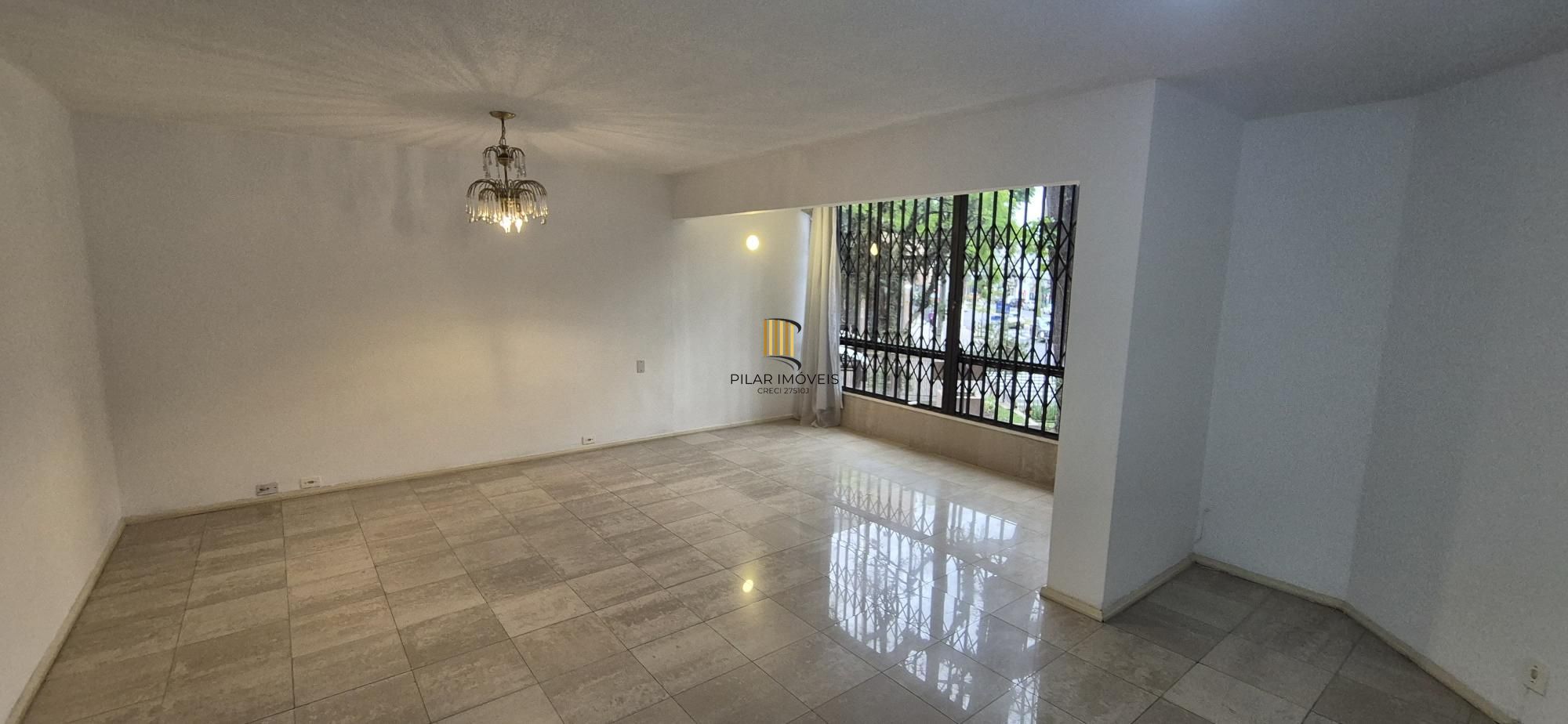 Apartamento 3 dormitórios no bairro Menino Deus