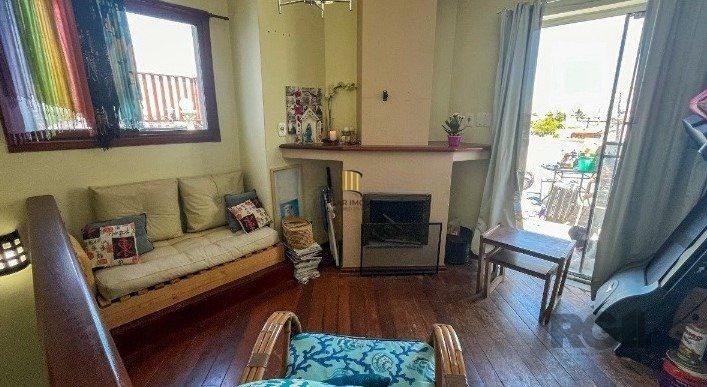 Cobertura 1 dormitório no bairro Cristal