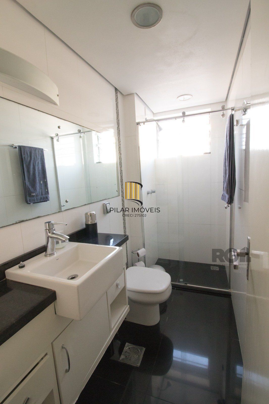 Apartamento 2 dormitórios no bairro Santo Antônio