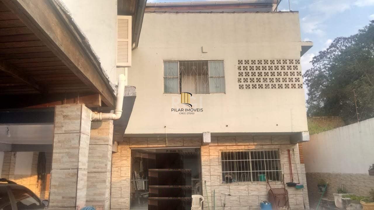 Sobrado para Venda - 300m², 5 dormitórios, Nonoai