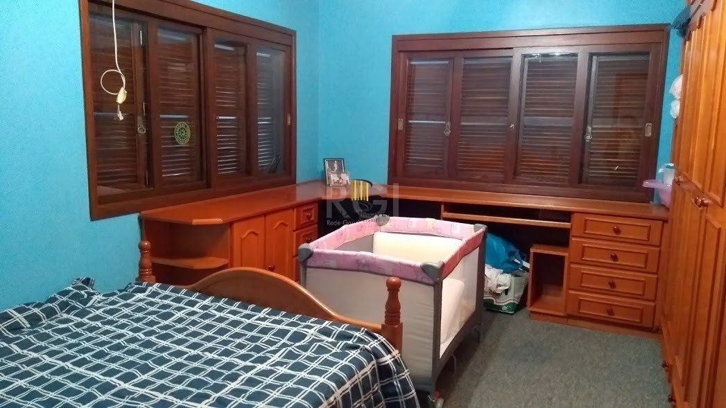 Casa para Venda - 564.87m², 4 dormitórios, sendo 2 suites, 2 vagas - Vila Assunção